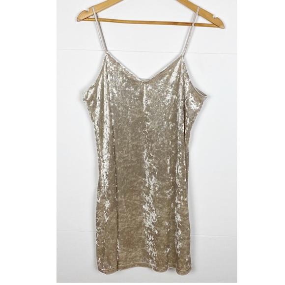 English Factory Velvet Slip Mini Dress Champagne Size Medium - Picture 5 of 5